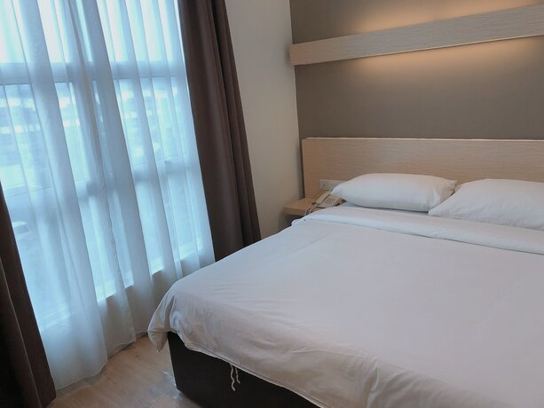 Imagen de la habitación del Hotel Tras Mutiara Bentong. Foto 17