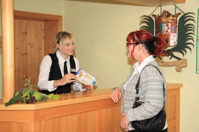 Imagen de los interiores del Hotel Trasen. Foto 15