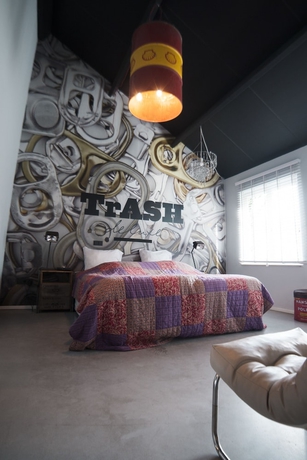 Imagen de la habitación del Hotel Trash Deluxe. Foto 5