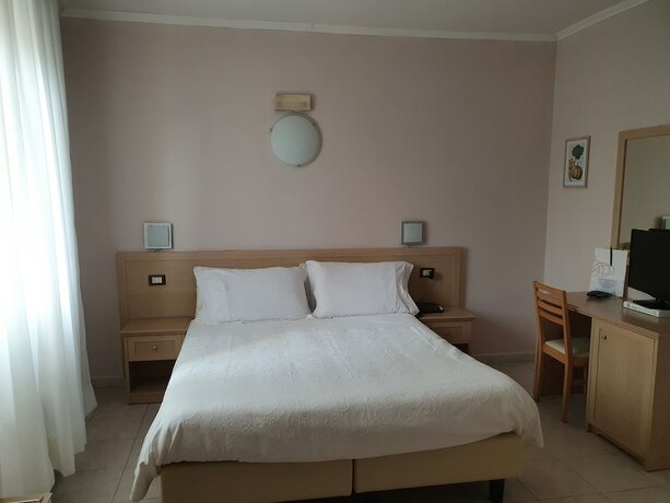 Imagen general del Hotel Trasimeno. Foto 5