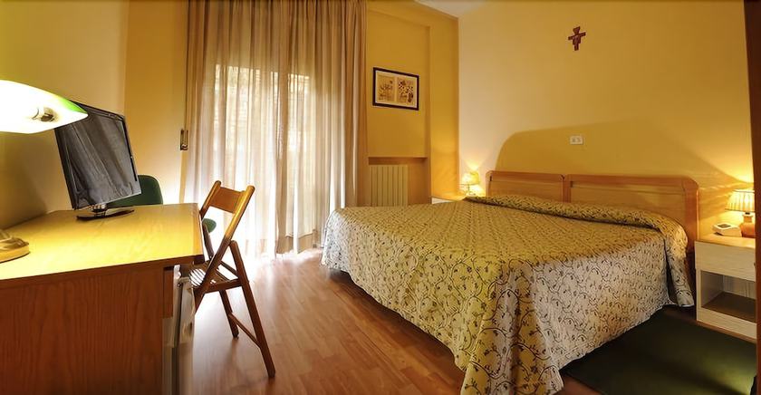 Imagen de la habitación del Hotel Trasimeno, Passignano Sul Trasimeno. Foto 10