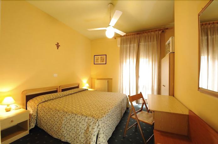 Imagen de la habitación del Hotel Trasimeno, Passignano Sul Trasimeno. Foto 14