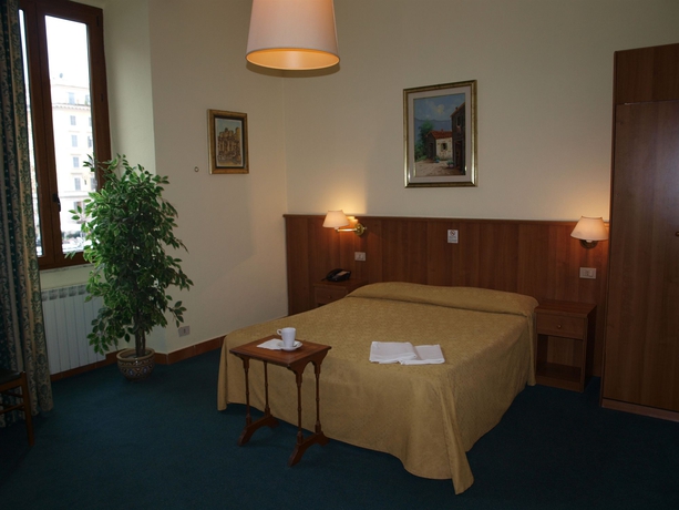 Imagen general del Hotel Trastevere. Foto 3