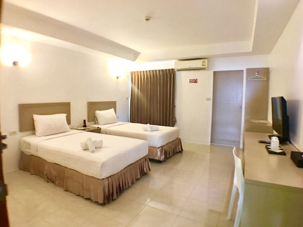 Imagen de la habitación del Hotel Trat Center. Foto 6