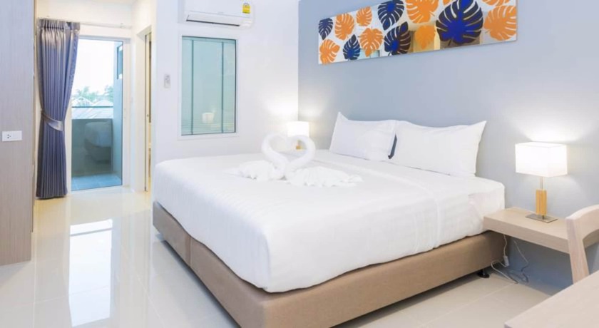 Imagen del bar/restaurante del Hotel Trat City. Foto 5