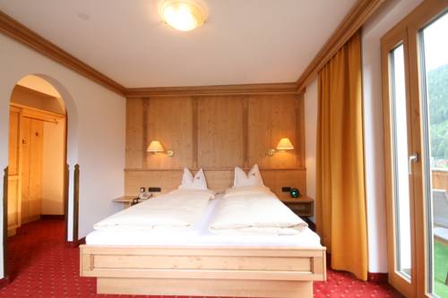 Imagen de la habitación del Hotel Traube, Pettneu am Arlberg. Foto 12