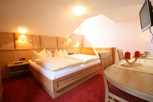 Imagen de la habitación del Hotel Traube, Pettneu am Arlberg. Foto 13