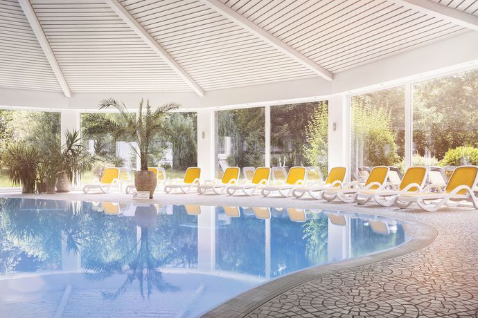 Imagen de la piscina del Hotel Traube Revital. Foto 19