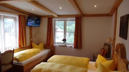 Imagen de la habitación del Hotel Traube, Sankt Gallenkirch. Foto 10