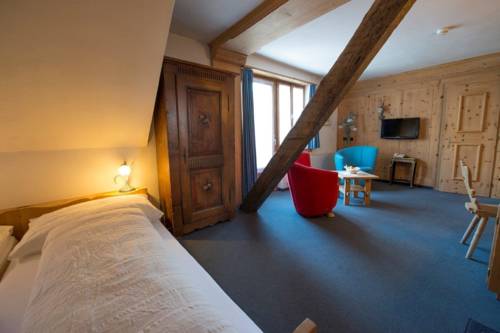 Imagen de la habitación del Hotel Traube, Scuol. Foto 14