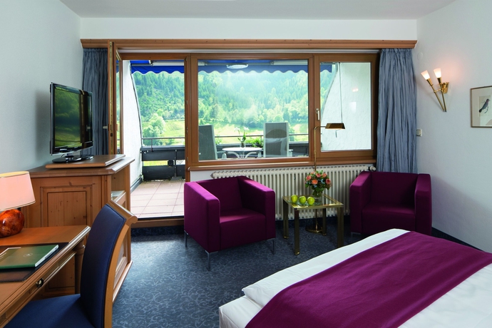 Imagen de la habitación del Hotel Traube Tonbach. Foto 7