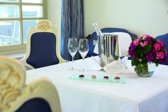 Imagen de la habitación del Hotel Traube Tonbach. Foto 13