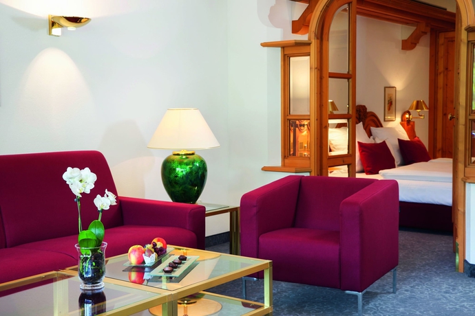 Imagen de la habitación del Hotel Traube Tonbach. Foto 17