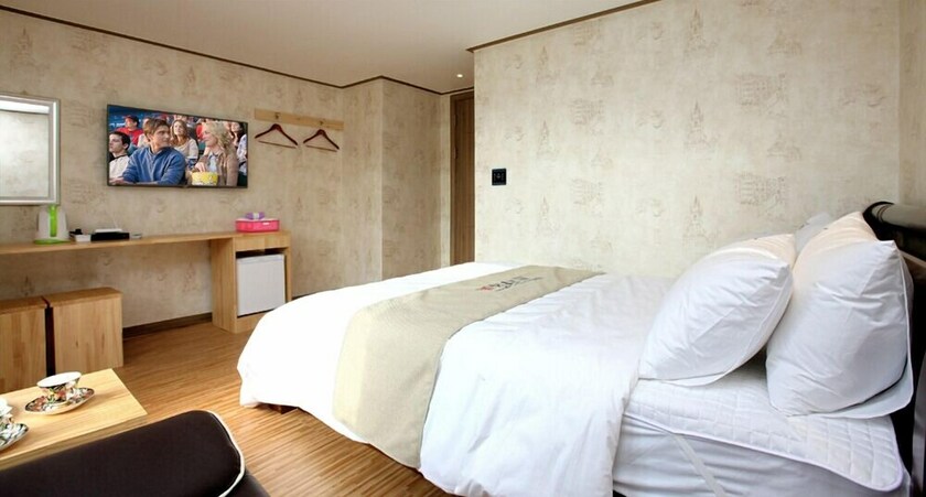 Imagen de la habitación del Hotel Traum and Condo. Foto 13