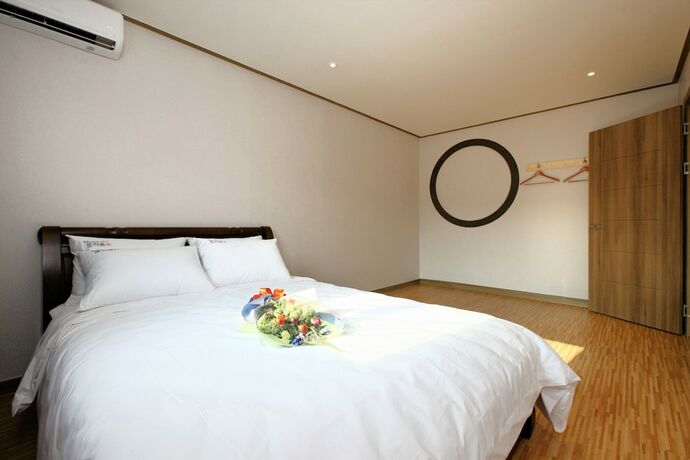 Imagen de la habitación del Hotel Traum and Condo. Foto 23