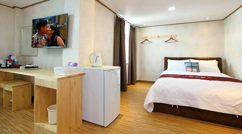 Imagen de la habitación del Hotel Traum and Condo. Foto 30