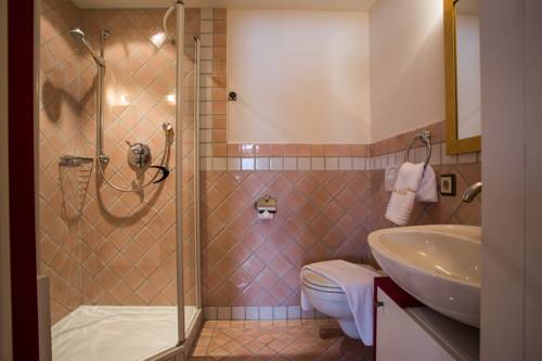 Imagen de la habitación del Hotel Traumhotel ...liebes Rot-fl&uuml;h. Foto 15