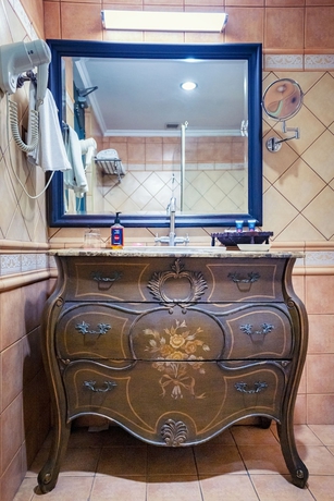 Imagen de la habitación del Hotel Travancore Court. Foto 14