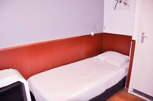 Imagen de la habitación del Hotel Travel Amsterdam. Foto 2