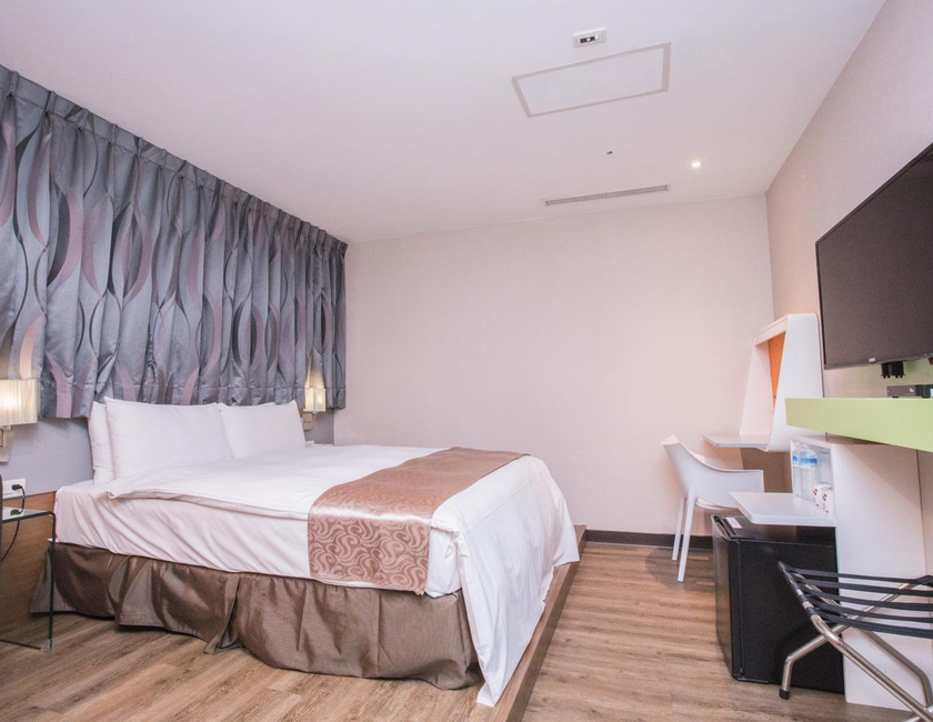 Imagen general del Hotel Travel Art Inn, Chiayi City. Foto 14
