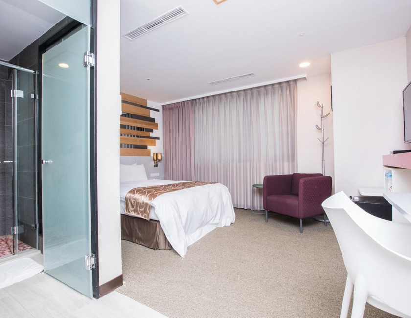 Imagen general del Hotel Travel Art Inn, Chiayi City. Foto 15