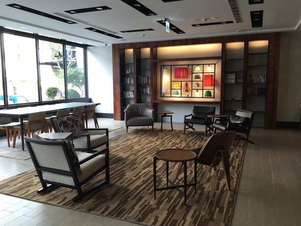 Imagen de los interiores del Hotel Travel Art Inn, Chiayi City. Foto 18