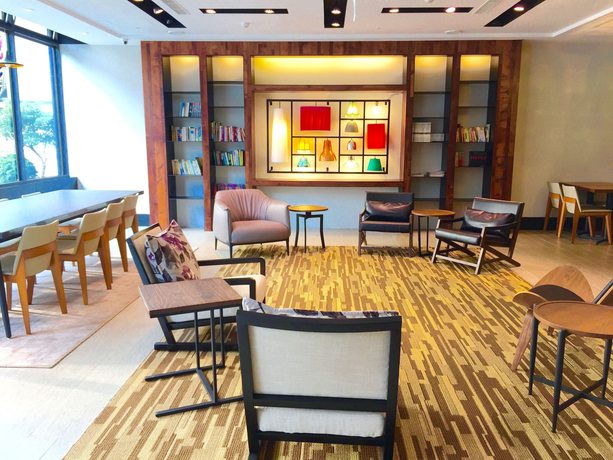 Imagen de los interiores del Hotel Travel Art Inn, Chiayi City. Foto 20