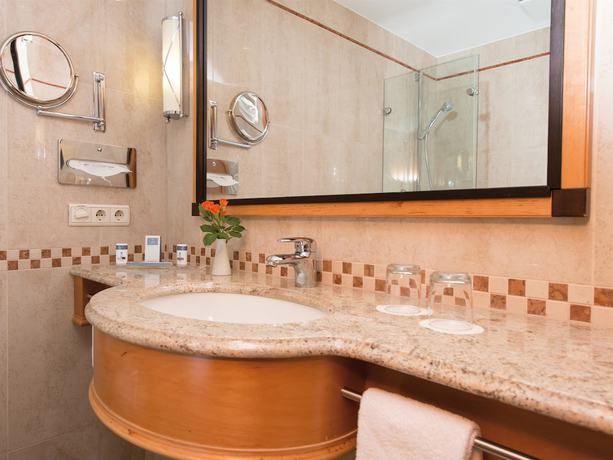 Imagen de la habitación del Hotel Travel Charme Ostseehotel Kuehlungsborn. Foto 5