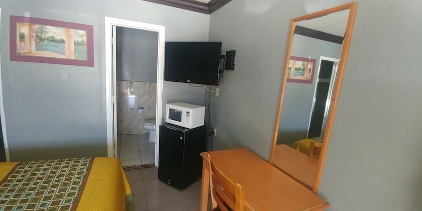 Imagen de la habitación del Hotel Travel Eagle Inn Motel. Foto 19