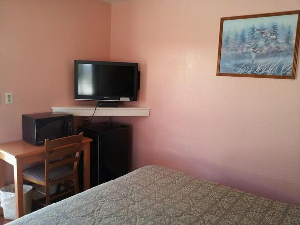 Imagen general del Hotel Travel Eagle Inn Motel. Foto 12