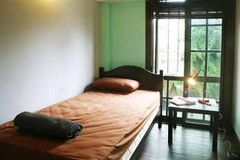 Imagen de la habitación del Hotel Travel Hub Guesthouse. Foto 16