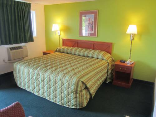 Imagen de la habitación del Hotel Travel Inn And Suites, Lakehurst. Foto 13