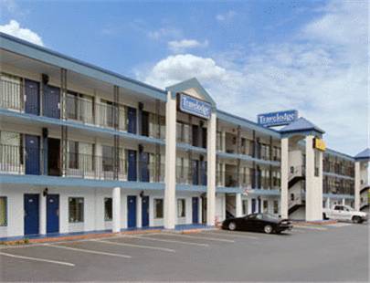 Imagen de la habitación del Hotel Travel Inn Atlanta. Foto 4