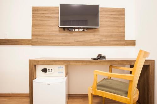 Imagen de la habitación del Hotel Travel Inn Experss Br&aacute;s. Foto 8
