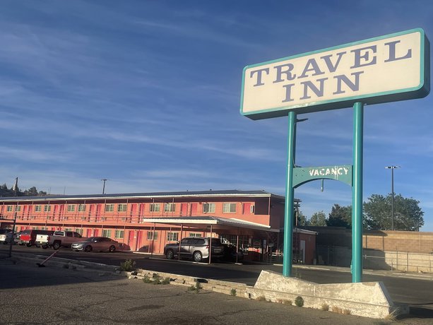 Imagen general del Hotel Travel Inn, Farmington. Foto 2