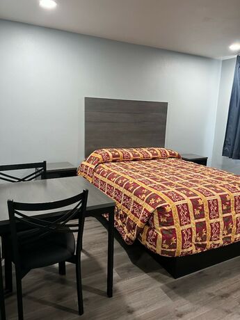 Imagen general del Hotel Travel Inn Gilroy. Foto 6