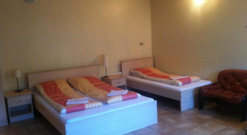 Imagen de la habitación del Hotel Travel Inn Guesthouse. Foto 3