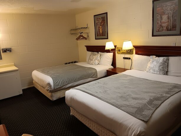 Imagen de la habitación del Hotel Travel Inn La Junta. Foto 19