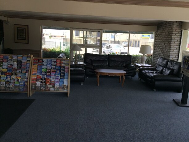 Imagen general del Hotel Travel Inn, Los Ángeles. Foto 1