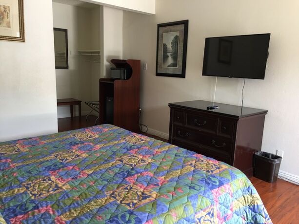 Imagen general del Hotel Travel Inn, Los &Aacute;ngeles. Foto 8