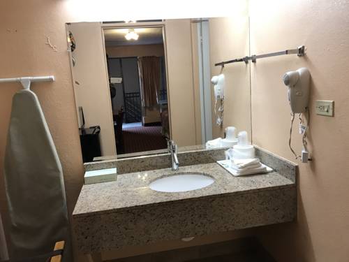 Imagen de la habitación del Hotel Travel Inn, Melrose Park. Foto 5