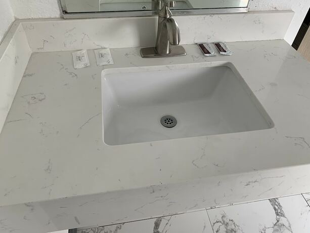 Imagen general del Hotel Travel Inn Motel. Foto 12