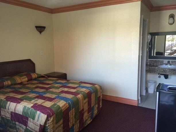 Imagen general del Hotel Travel Inn Motel, Los &Aacute;ngeles. Foto 12
