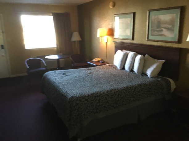 Imagen de la habitación del Hotel Travel Inn North Little Rock. Foto 5