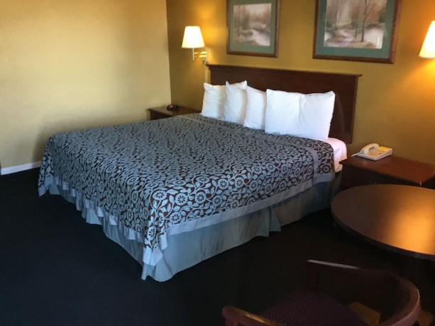 Imagen de la habitación del Hotel Travel Inn North Little Rock. Foto 9