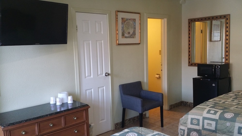 Imagen de la habitación del Hotel Travel Inn, Oakland. Foto 5