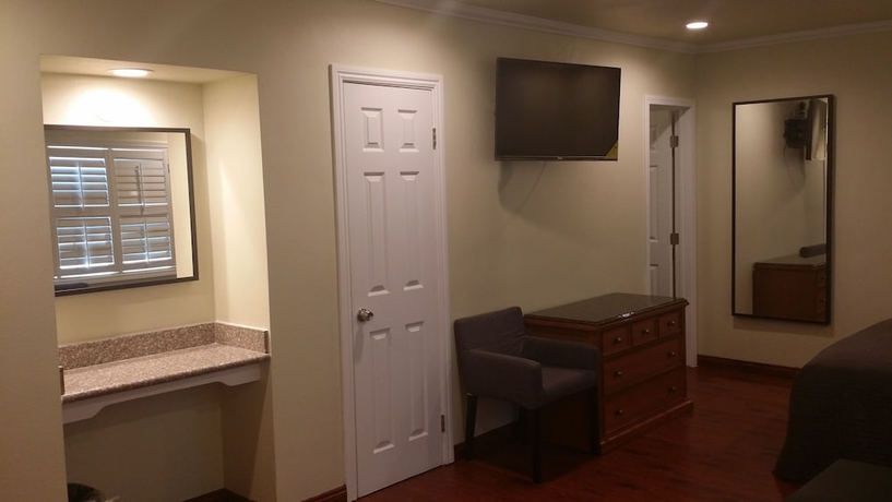 Imagen de la habitación del Hotel Travel Inn, Oakland. Foto 6