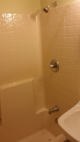 Imagen de la habitación del Hotel Travel Inn, Oakland. Foto 13