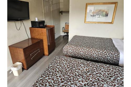 Imagen de la habitación del Hotel Travel Inn Omaha. Foto 14