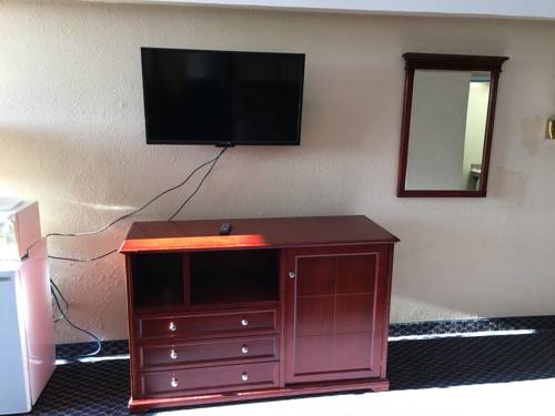 Imagen de la habitación del Hotel Travel Inn Petersburg Fort Lee. Foto 3